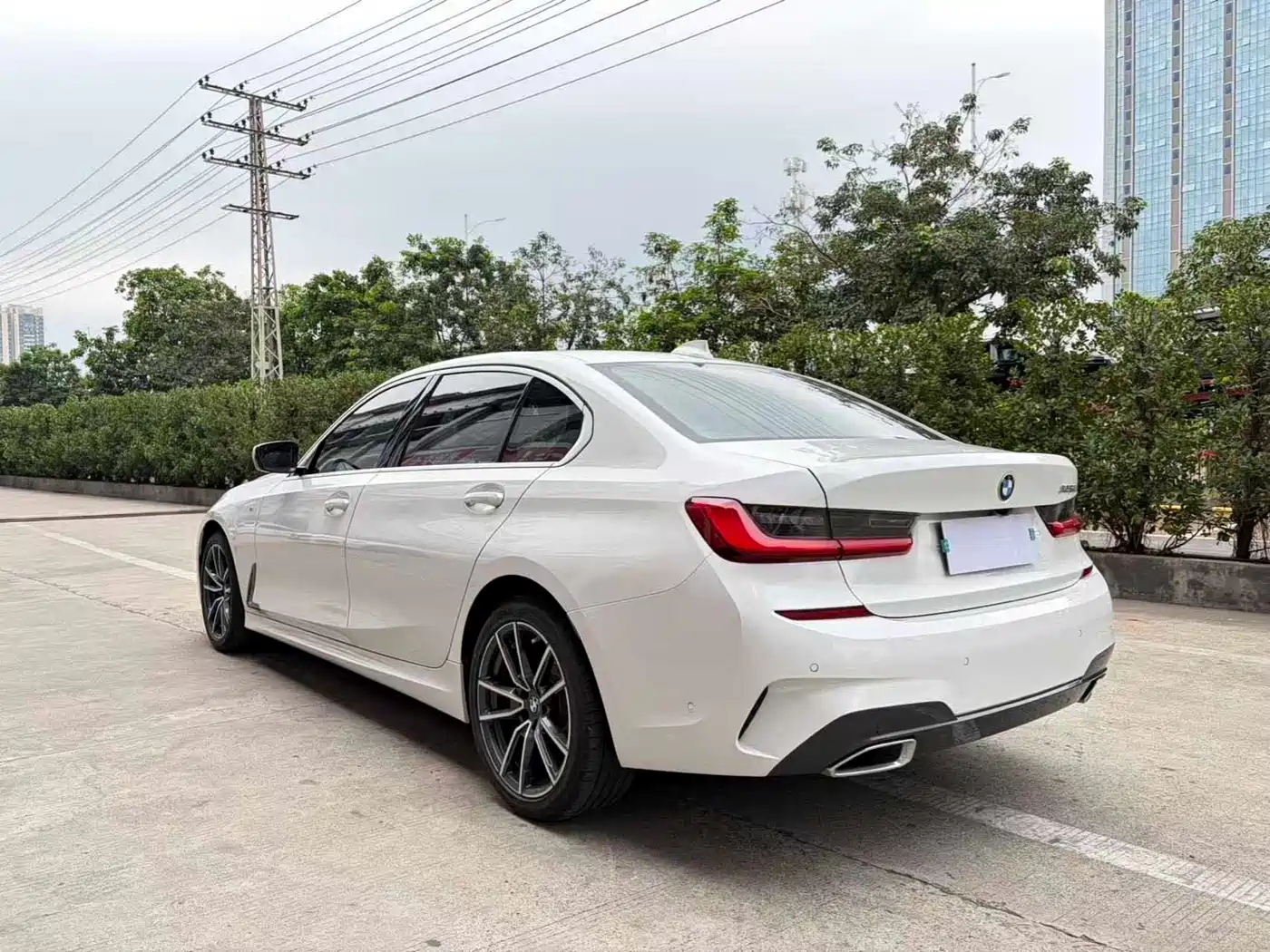 BMW 3 Series 2020 325Li M Sport Package фото 9