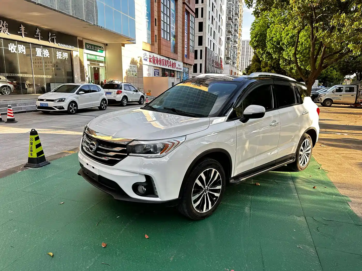 GAC Trumpchi Trumpchi GS4 2015 200T G-DCT Luxury Edition