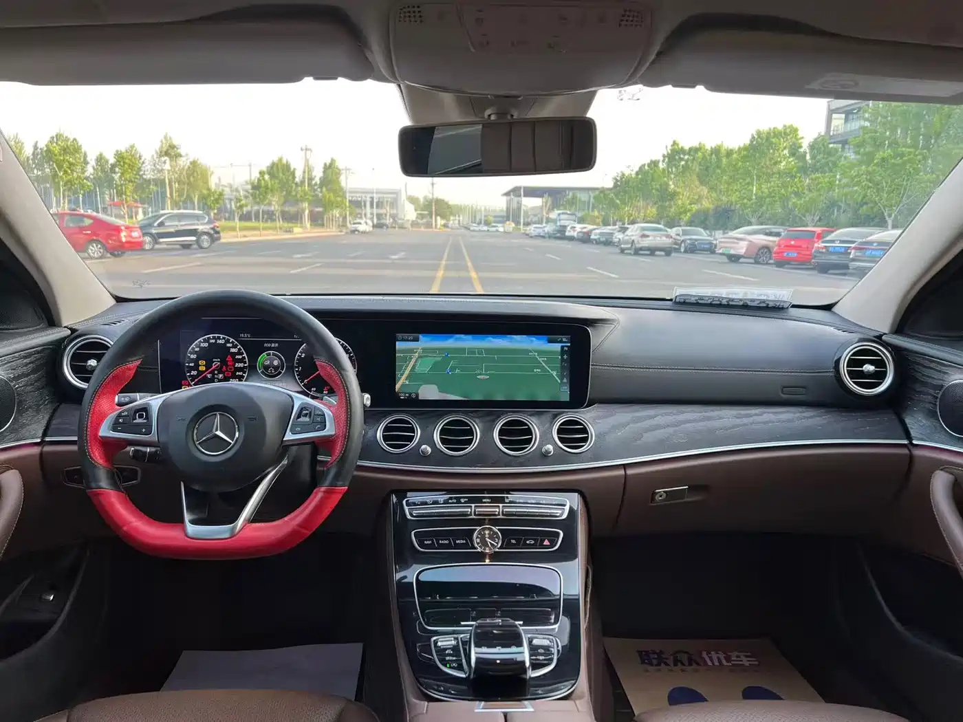 Mercedes-Benz E-Class 2017 E 300 L Sport Luxury фото 8