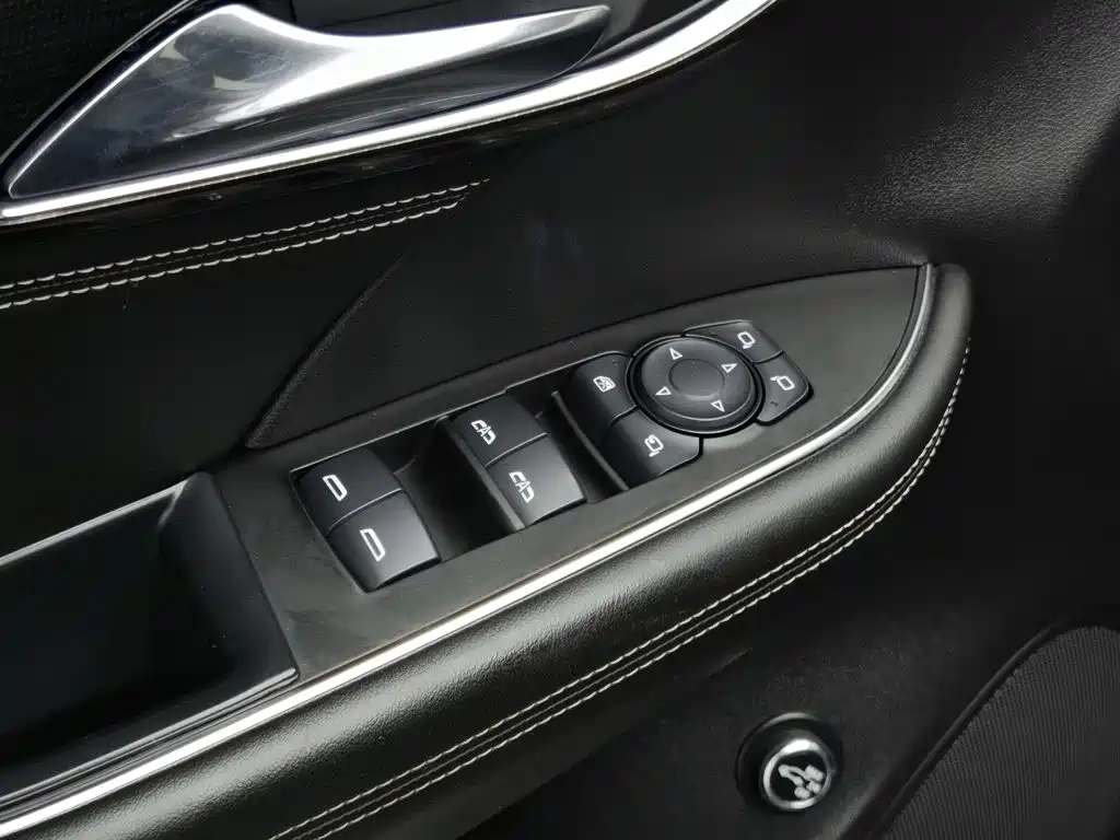 Buick Envision, миниатюра 9