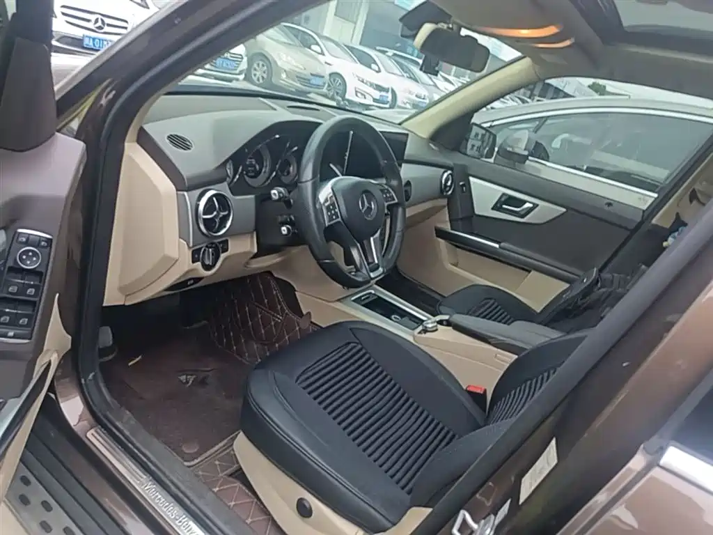 Mercedes-Benz GLK-Class 2014 GLK 200 Standard фото 11