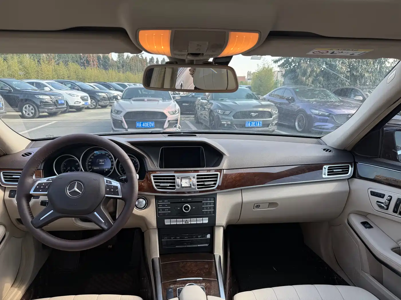Mercedes-Benz E-Class 2015 Facelift E 200 L фото 9