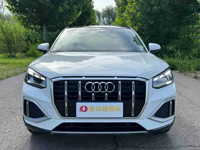 Audi Q2L 2022 35 TFSI Fashion Dynamic — фото 2