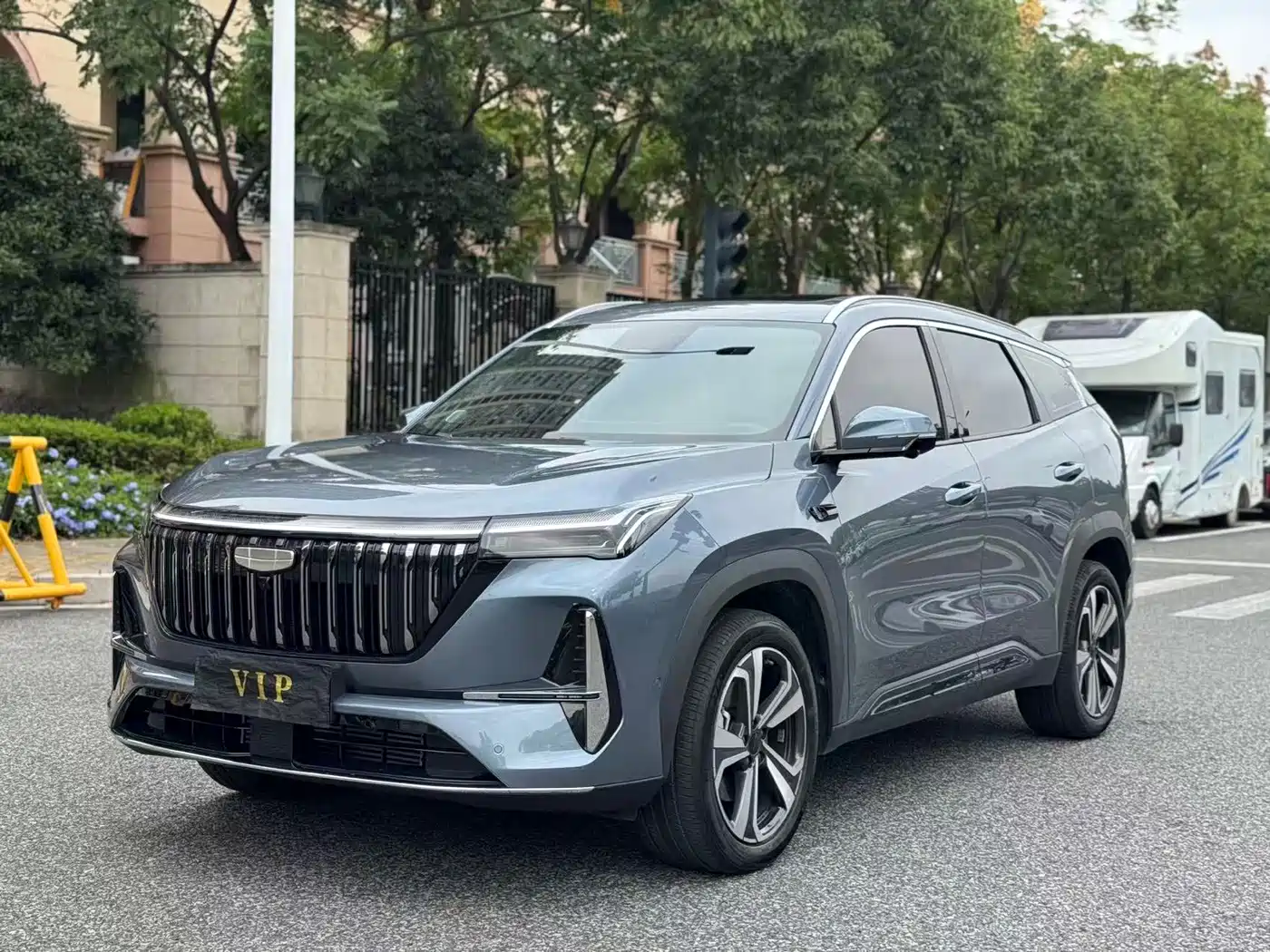 Similar car