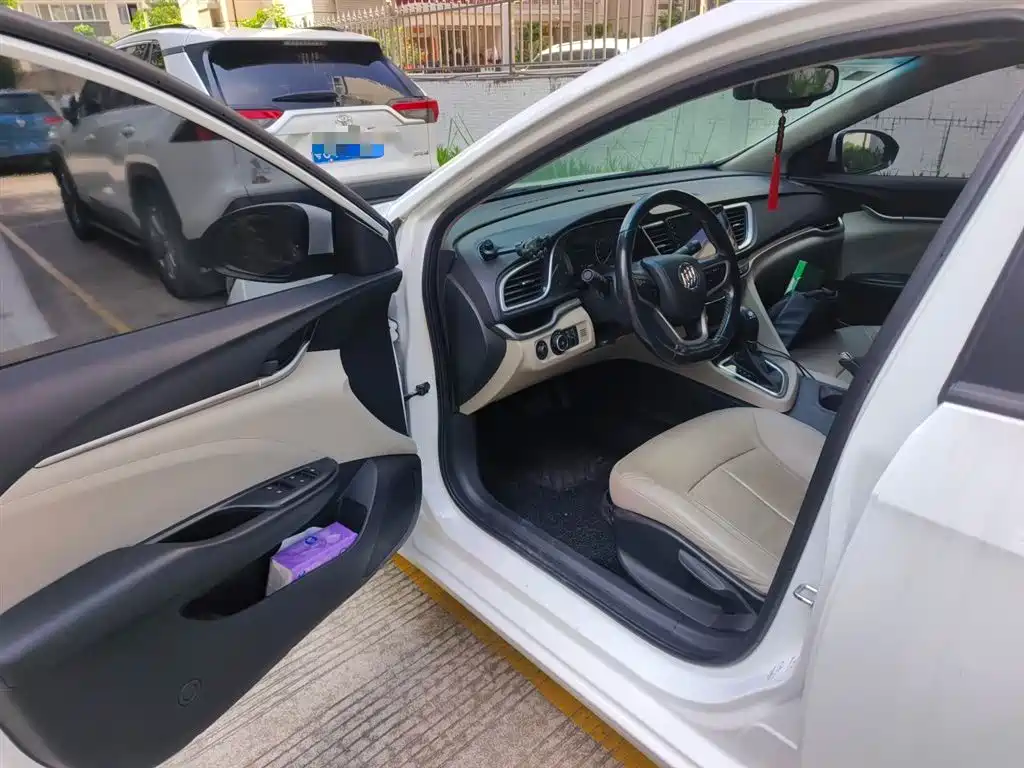 Buick Excelle 2019 15T DCT Connected Elite (China V) фото 21