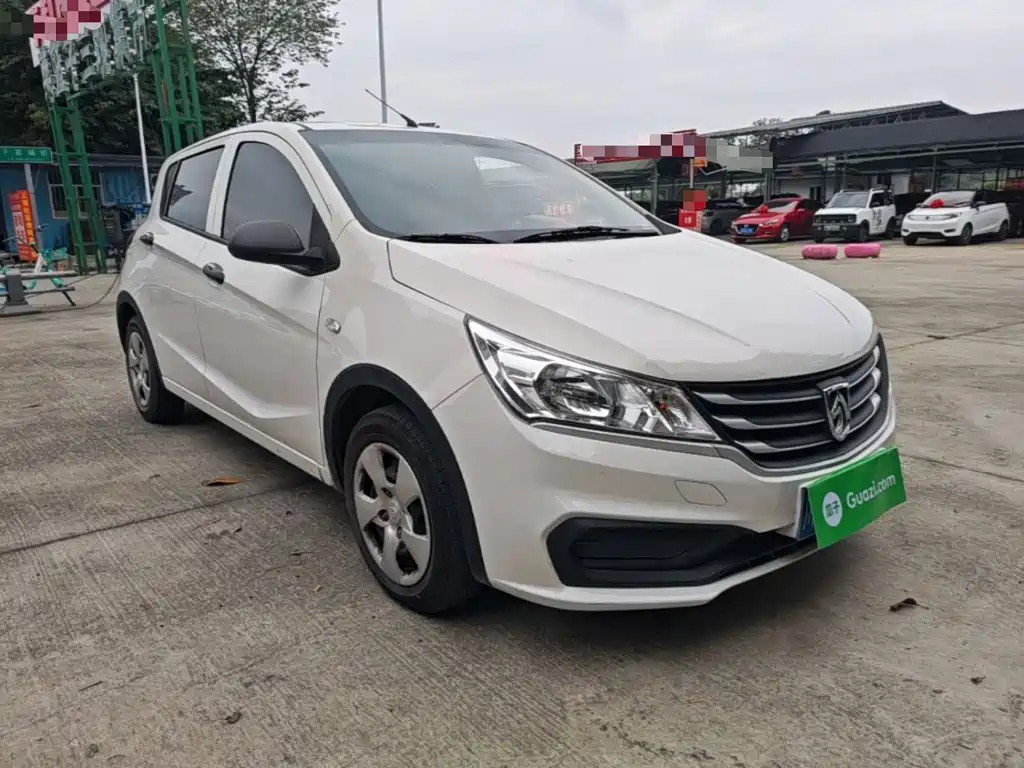 Фото 4 - Baojun 310
