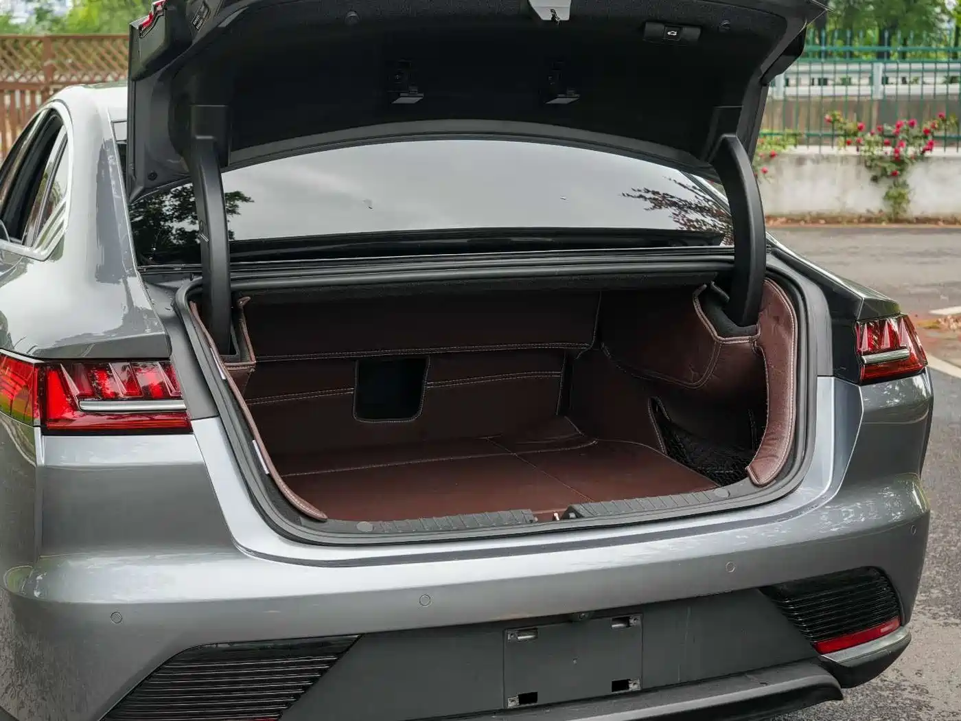 BYD Han 2020 EV AWD High-Performance Flagship фото 14