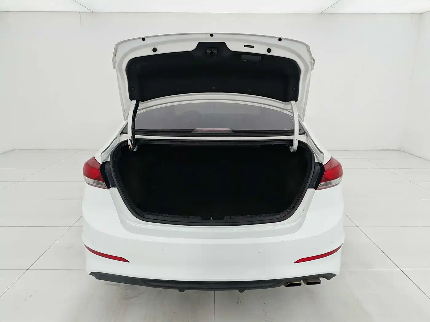 HYUNDAI LEAD
