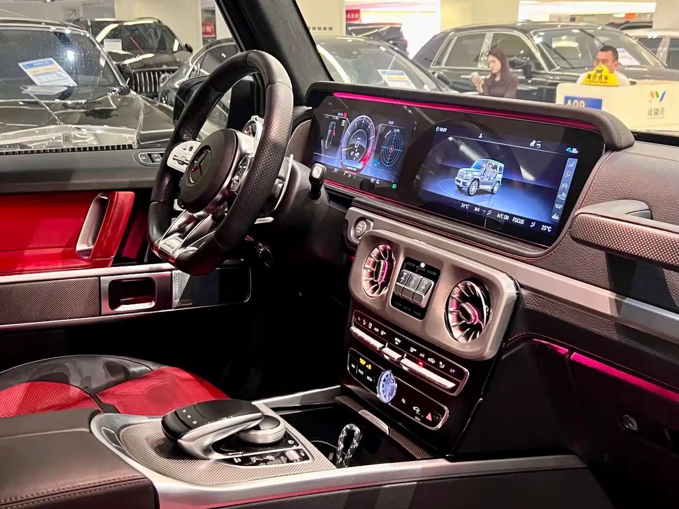 Mercedes-Benz G-Class AMG 2019 AMG G 63 фото 6