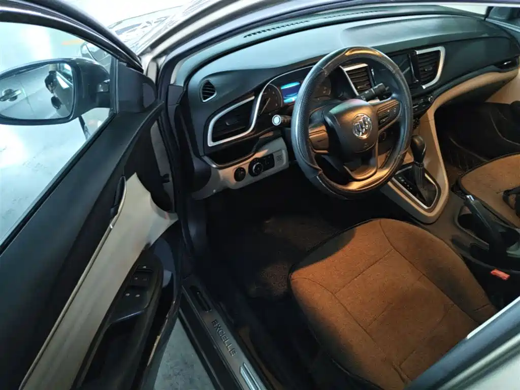 Buick Excelle 2016 15N Automatic Elite фото 16