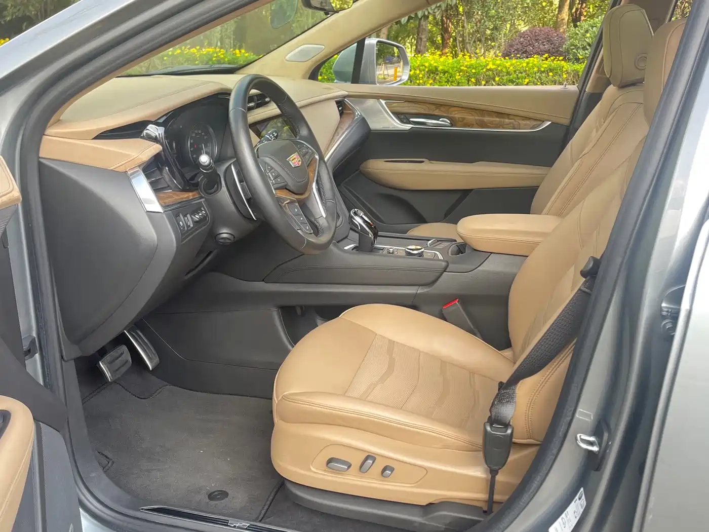 Cadillac XT5 2025 2022 2.0T 4WD Platinum