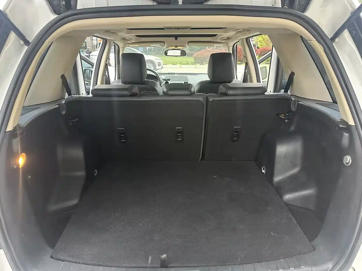 Land Rover Freelander 2 2014 2.0T Si4 S Gasoline Edition фото 10