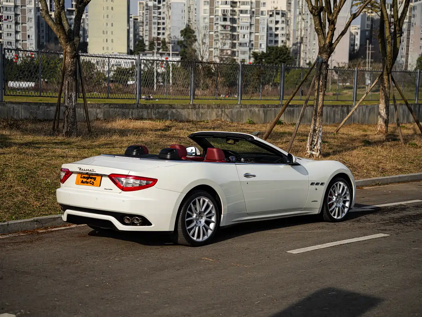 Maserati GranCabrio 2012 4.7L Sport фото 14