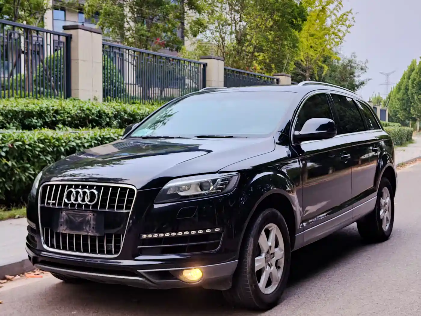 Photo 1 - Audi Q7