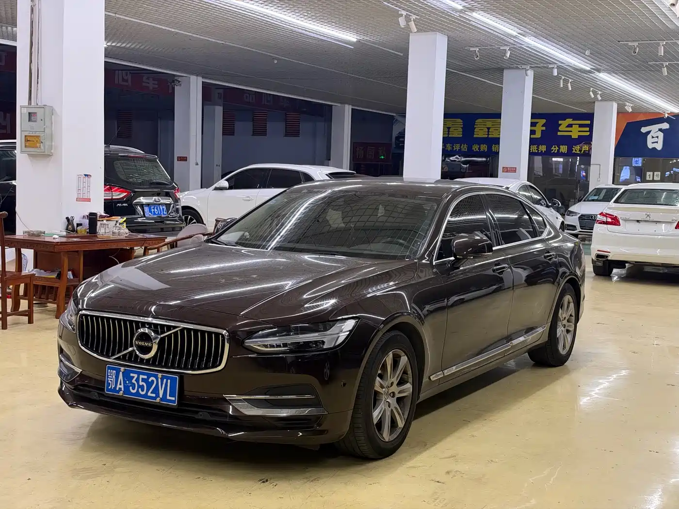 Volvo S90 2018 — пригон из Китая