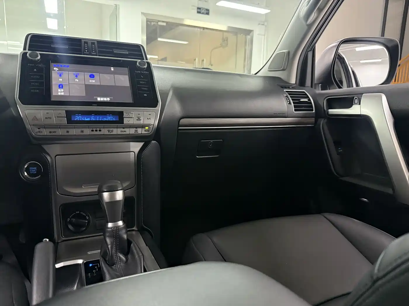 Toyota Prado 2018 3.5L Auto TX фото 16
