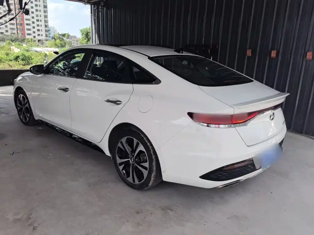 Hyundai Lafesta 2021 2021 280TGDi DLX Luxury Edition