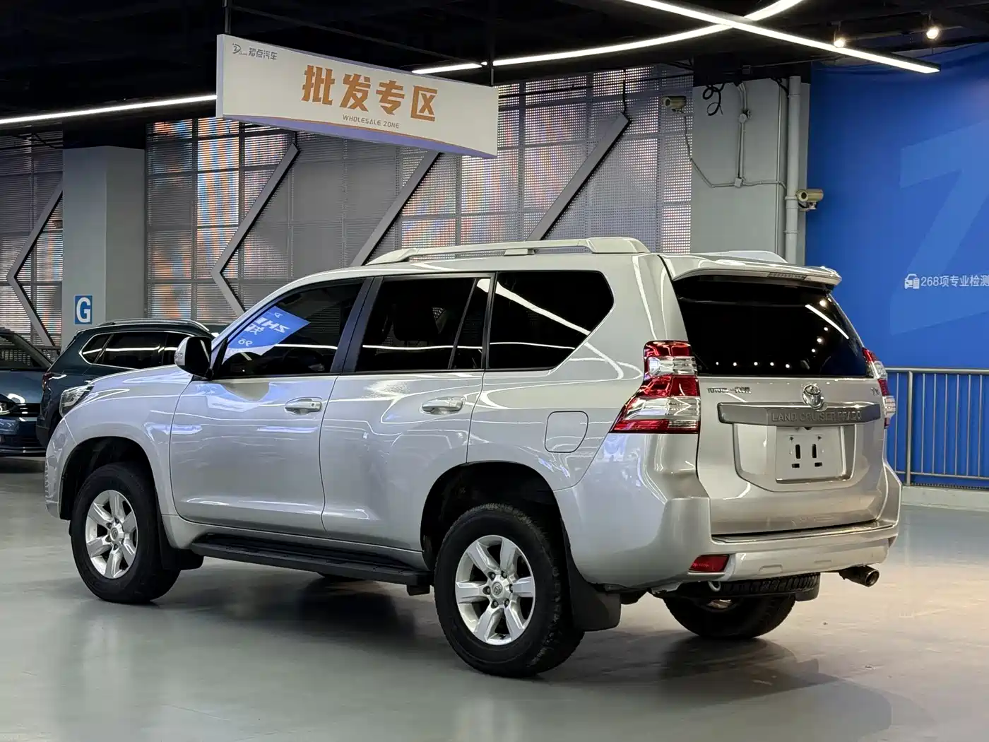 Toyota Prado 2016 2.7L Auto Luxury Edition фото 29