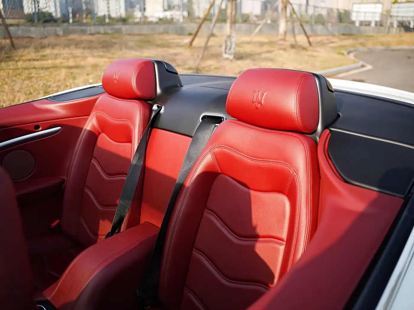 Maserati GranCabrio 2012 4.7L Sport фото 27