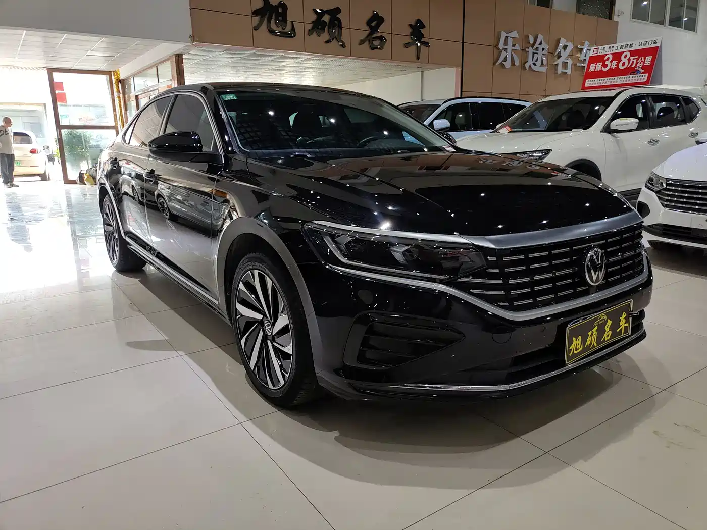 Volkswagen Passat 2022 330TSI Elite Edition фото 2