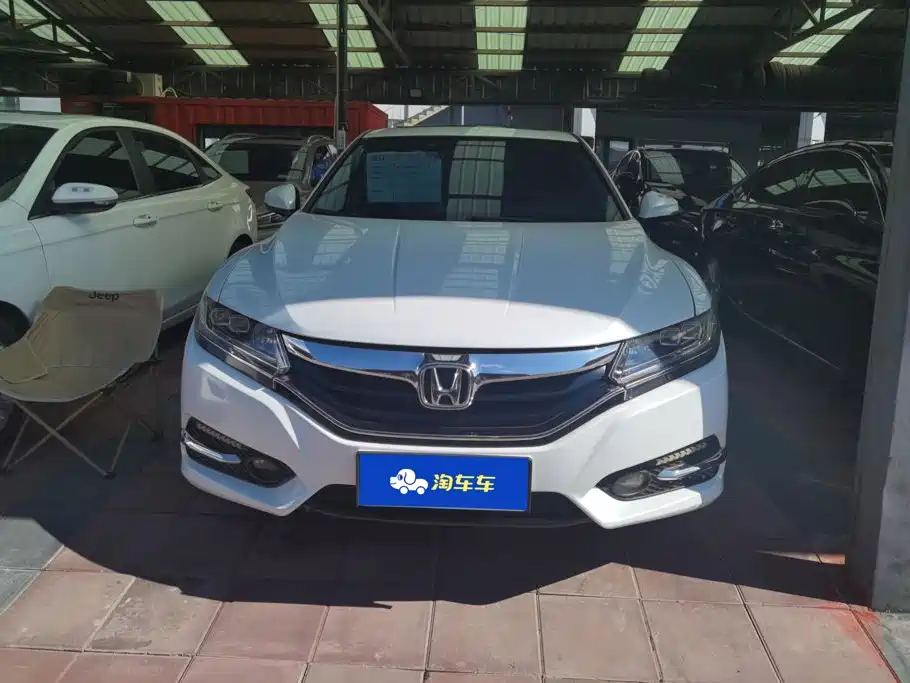 Honda Spirior 2017 2015 2.0L Luxury Edition
