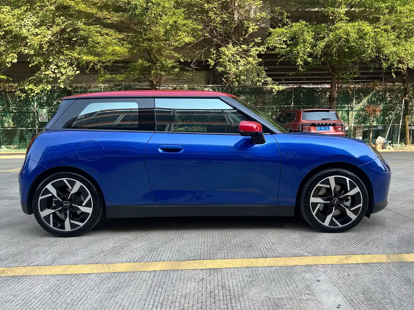 MINI Electric MINI COOPER 2025 2024 452km COOPER SE Artist