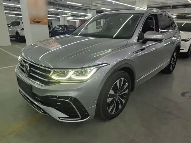  Volkswagen Tiguan L 2022 330TSI Automatic 2WD R-Line Flagship Edition