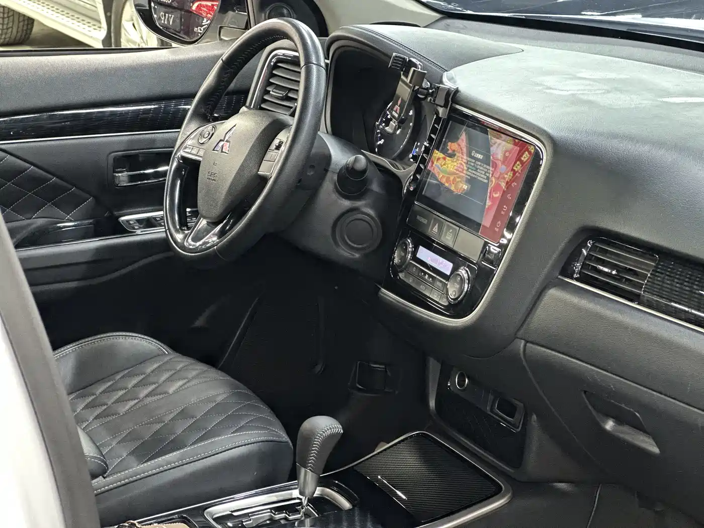 Mitsubishi Outlander 2021 2.0L FWD Comfort Edition 5-seater фото 12