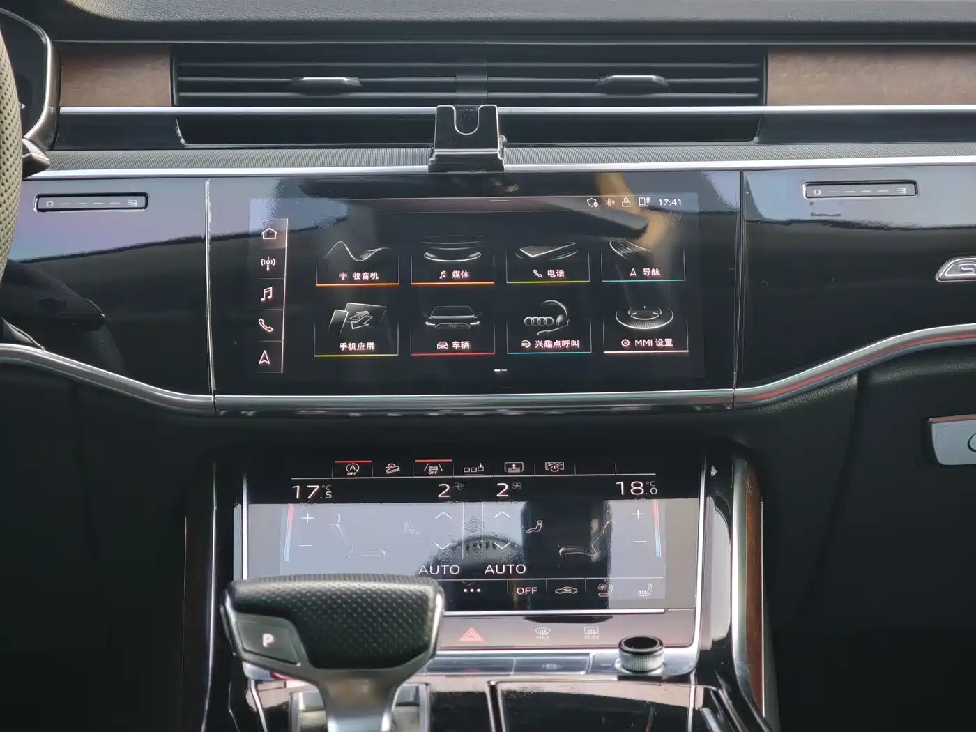 Audi A8 2018 A8L 55 TFSI quattro Launch Premium фото 7