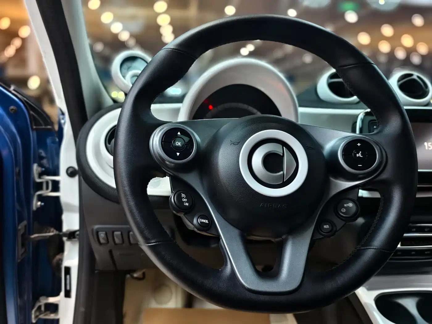 smart forfour 2017 2016 Model 0.9T 66kW Pioneer Edition