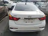 Photo 6 - Hyundai Mistra