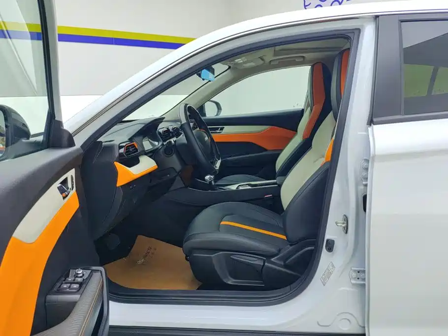 Dongfeng Aeolus Yixuan 2024 2023 Mach Edition 1.5L Automatic Shadow Chase Edition