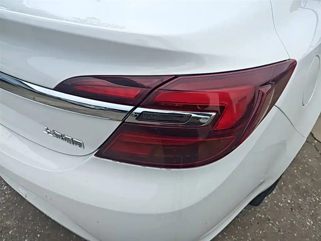 Buick Regal 2015 1.6T Leading Tech Edition фото 8