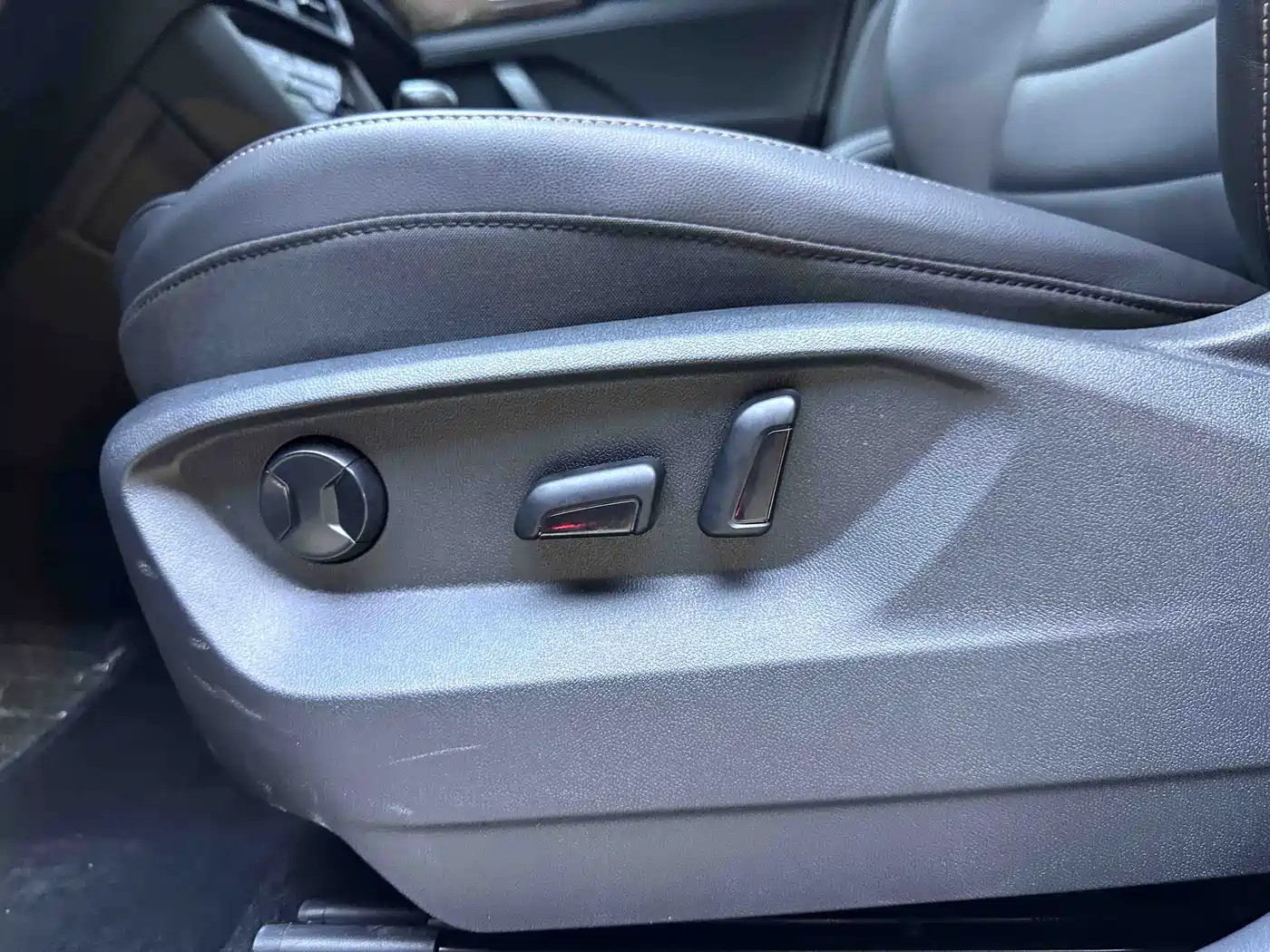 VOLKSWAGEN TUYUE