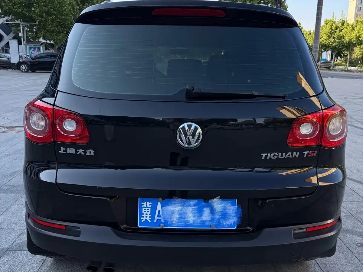 Volkswagen Tiguan 2012 1.8TSI Automatic 2WD Trend Edition фото 5