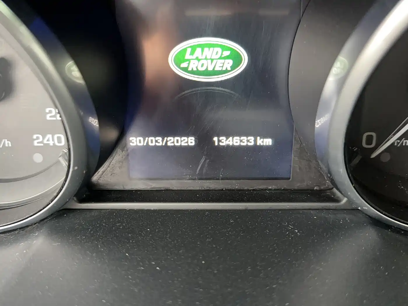 Land Rover Range Rover Evoque 2015 2.0T 5-Door Intelligent Edition фото 3