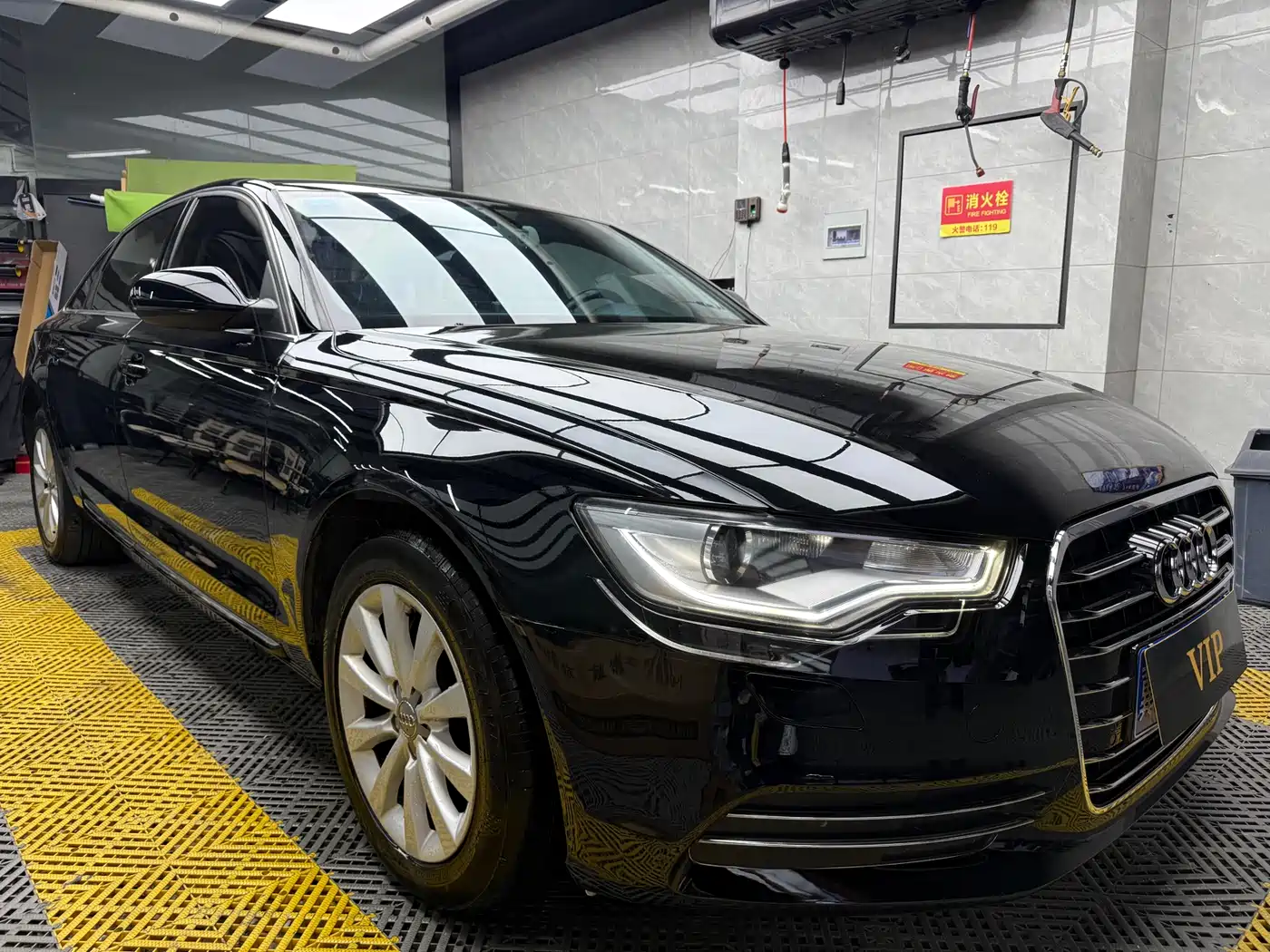 Audi A6L 2014 30 FSI Technology фото 3