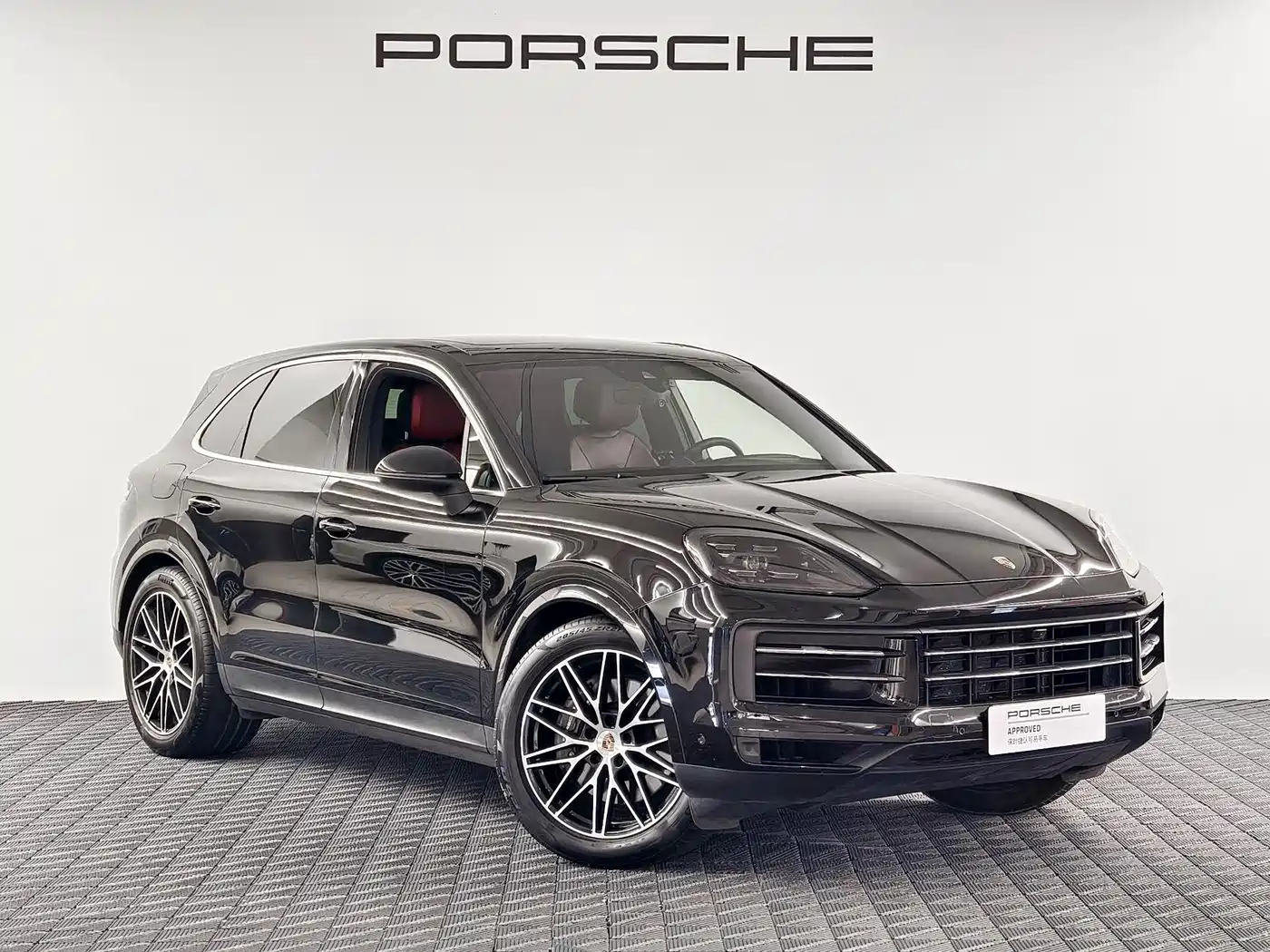 2025 Porsche Cayenne