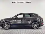 Photo 4 - Porsche Cayenne