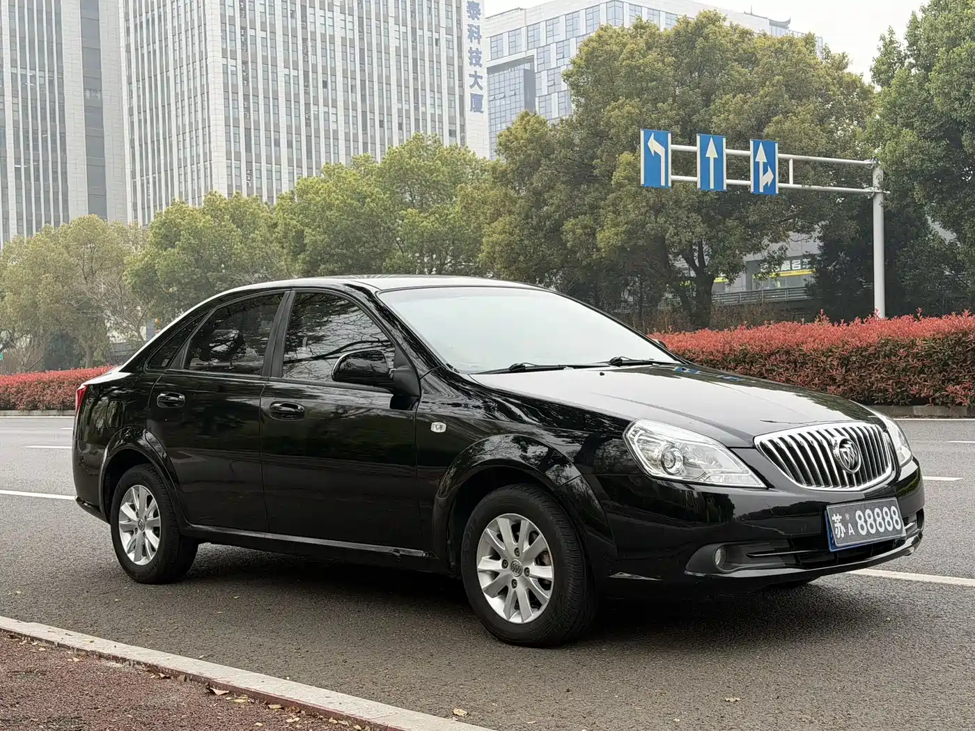 Buick Excelle 2013 1.5L Automatic Classic фото 3