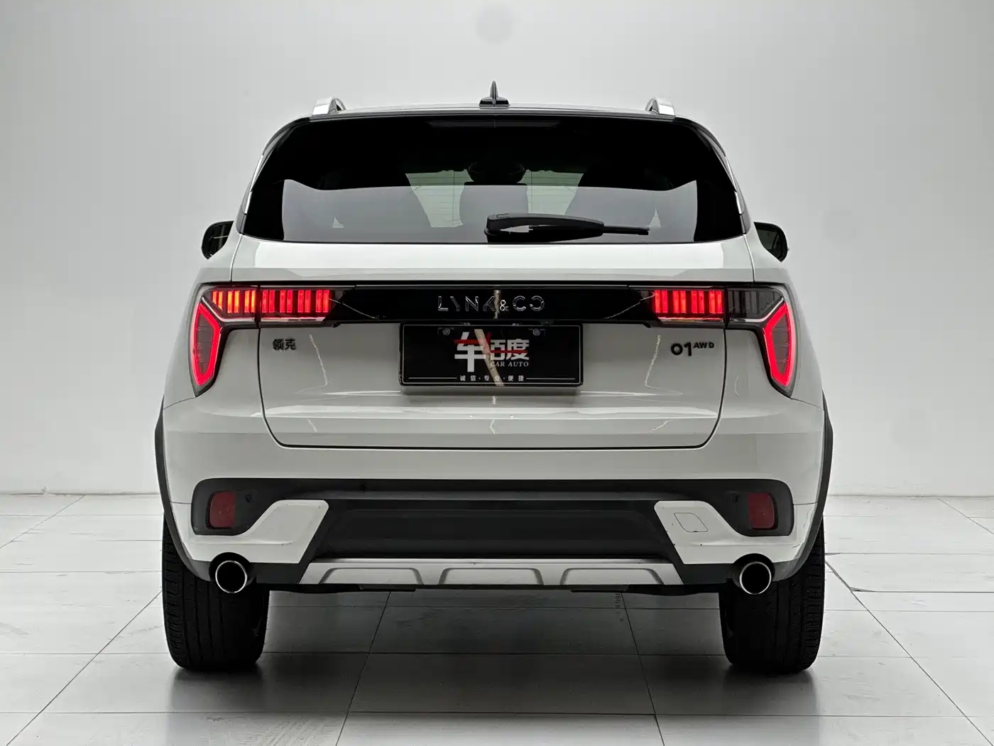 Lynk & Co 01 2017 2.0T AWD Pro фото 5