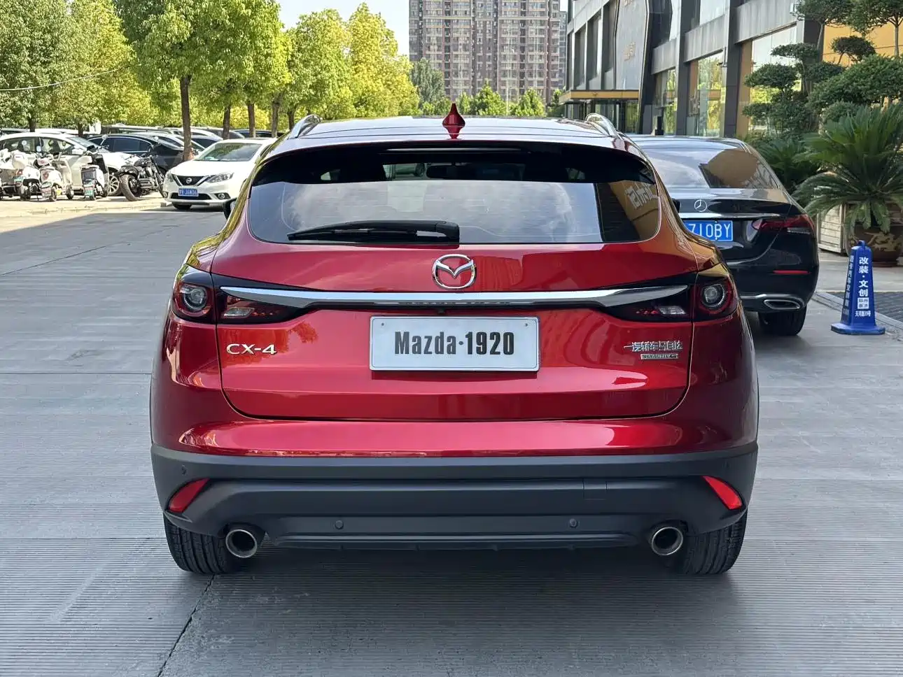 Фото 5 - Mazda CX-4