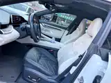 Photo 7 - ZEEKR 001