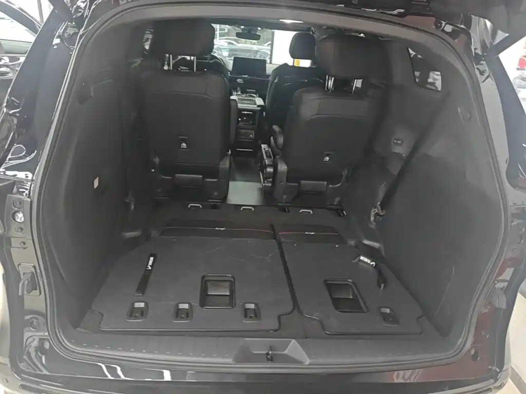 Фото 19 - Toyota Sienna