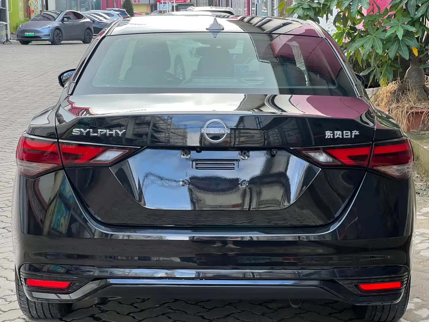 Nissan SYLPHY, миниатюра 12