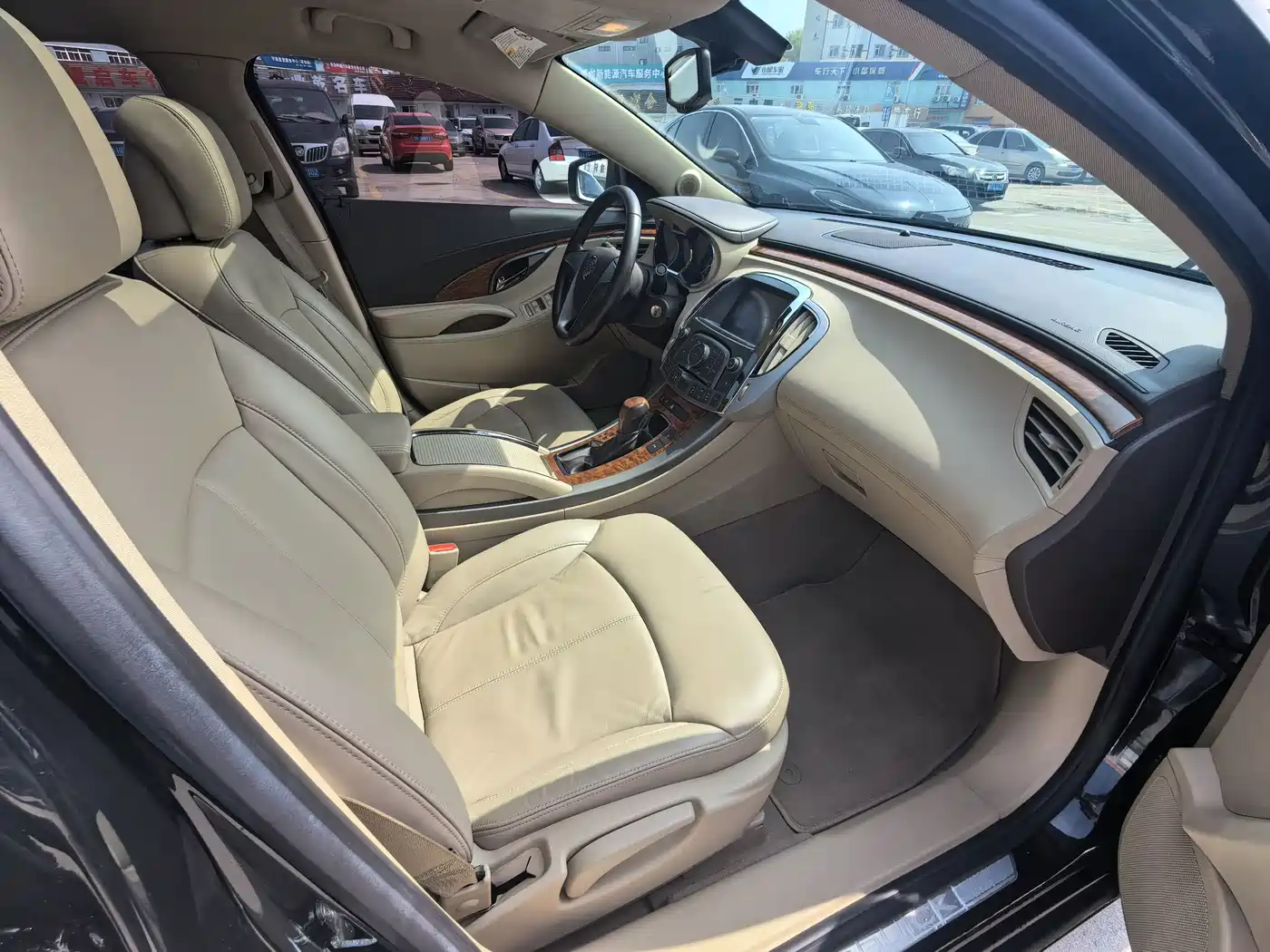 Buick LaCrosse 2012 2.4L SIDI Elegance Edition фото 11