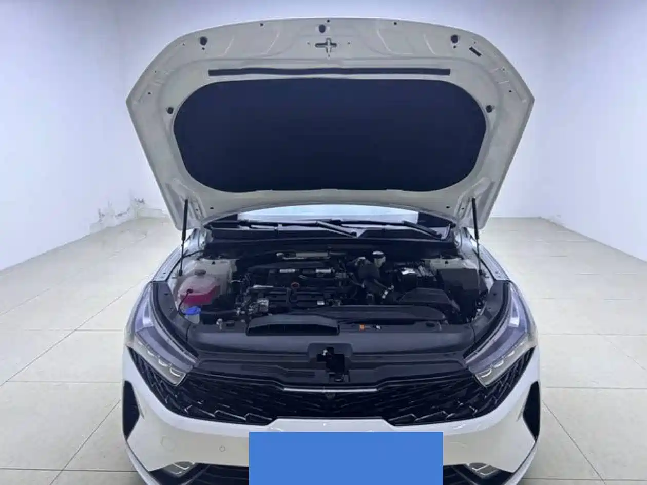 Kia K5 2025 1.5T Premium Edition фото 16