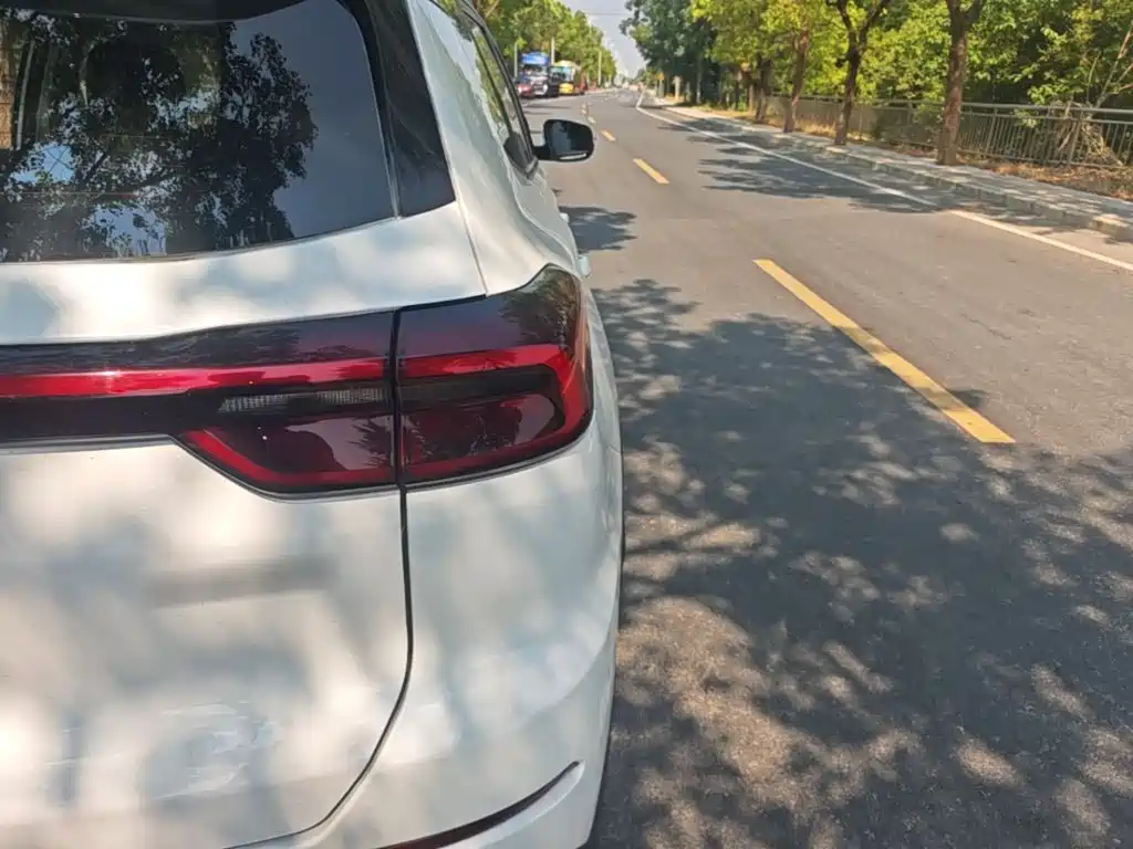 Фото 8 - Chery Tiggo 8