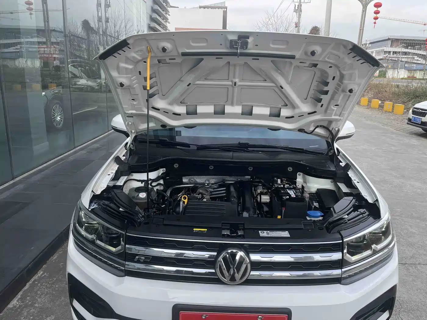 Volkswagen Tharu 2021 Model 280TSI 2WD R-Line фото 11