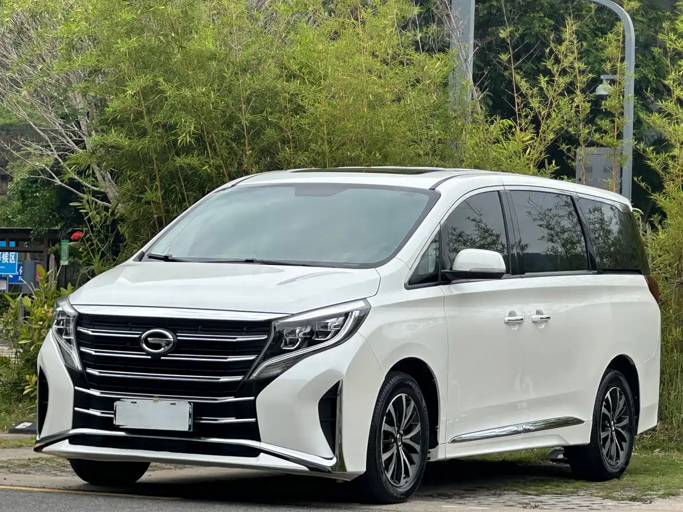 GAC Trumpchi Trumpchi M8 2021 Leading Show Series 390T Luxury Edition